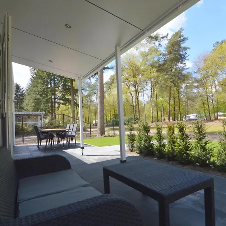 Шале Luxury Chalet At A Child Friendly Park With Many Facilities And Pool *