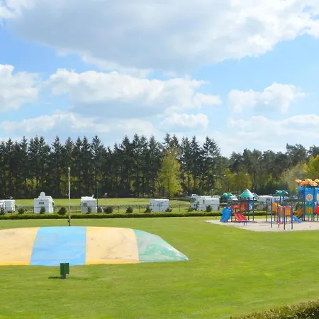 Шале Luxury Chalet At A Child Friendly Park With Many Facilities And Pool Vessem