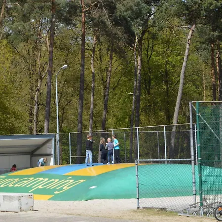 Шале Luxury Chalet At A Child Friendly Park With Many Facilities And Pool *